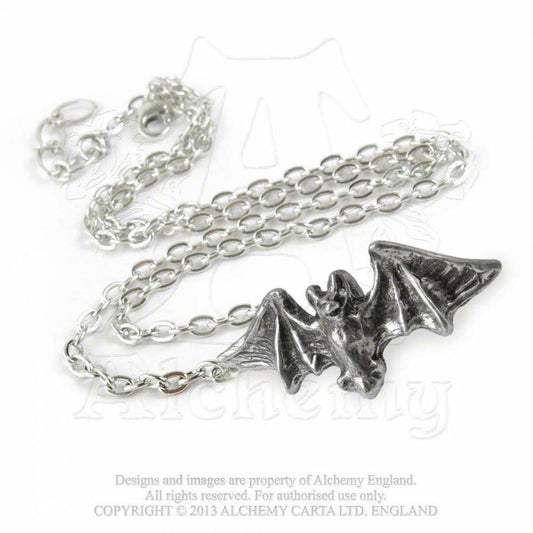 Kiss Of The Night Necklace P598