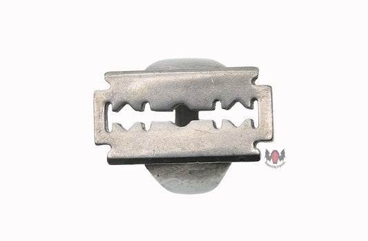 Razor Ring R129 Size T Alchemy Gothic